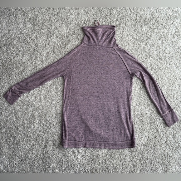 Chelsea & Theodore light pink Cowl Neck Sweatshirt size M - Picture 2 of 5